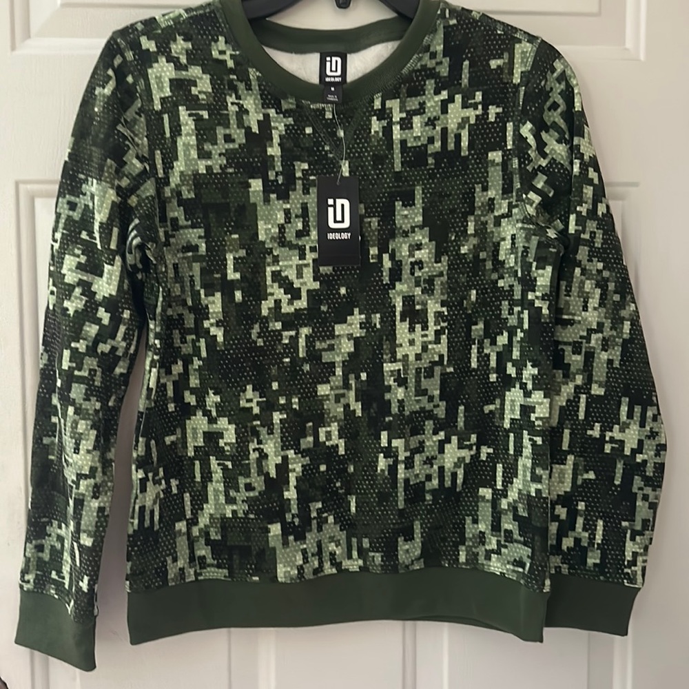 IDEOLOGY GREEN DIGITAL CAMO PRINT SWEATSHIRT: NEW WITH TAGS: SIZE M